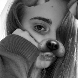 Meet your Posher, Alexus